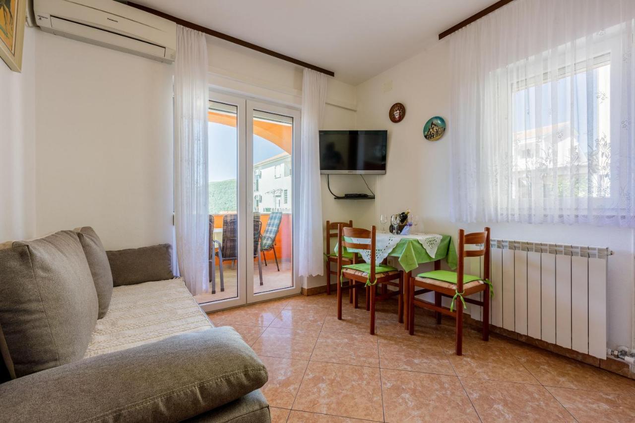 Apartments Marissimo Crikvenica Room photo